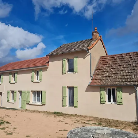 Holiday home Grand Grande Capacite Dans L'allier *