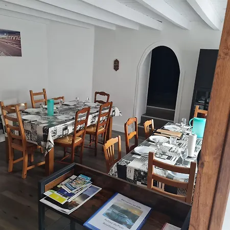 Grand Grande Capacite Dans L'allier Holiday home