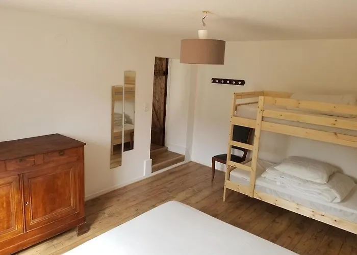 Grand Grande Capacite Dans L'allier *