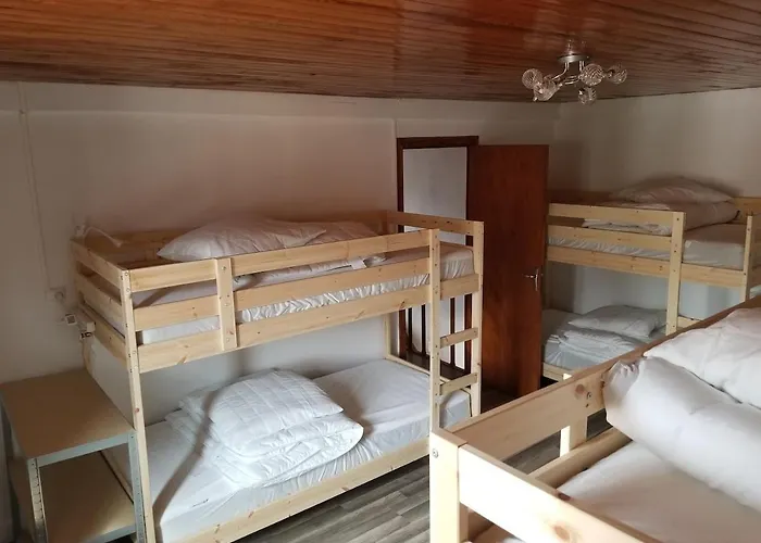 Grand Grande Capacite Dans L'allier Holiday home *